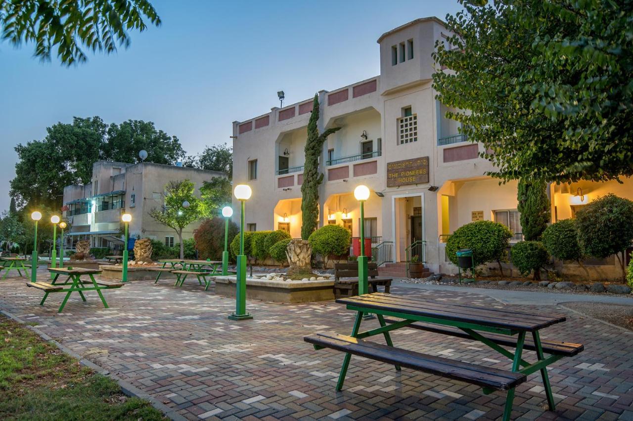 Degania Bet Kibbutz Country Lodging Ξενοδοχείο Kinneret Εξωτερικό φωτογραφία